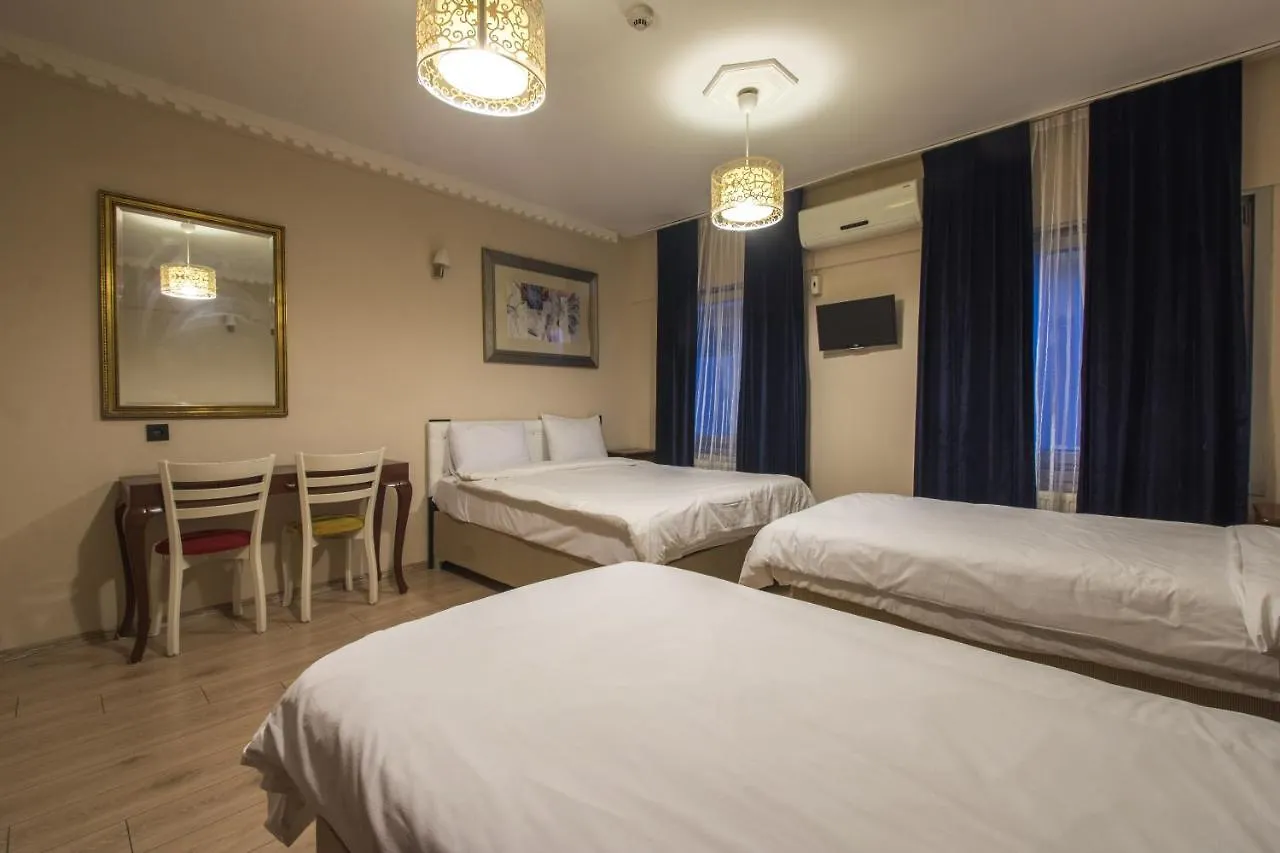 Ixir Hotel Istanbul 3*,